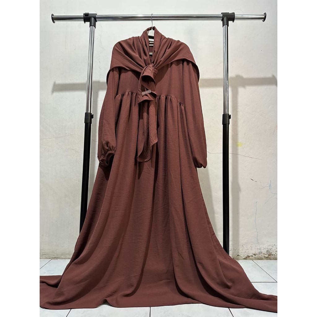 Luna Set Syar'i Pashmina Oval Gamis Wanita Bahan Crinkle Airflow