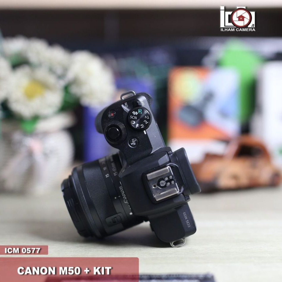 KAMERA CANON M50 + KIT