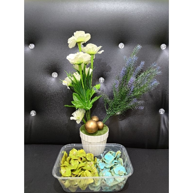 

Keripik Pisang Lumer Mix Greentea Blueberry Mint 300 gr