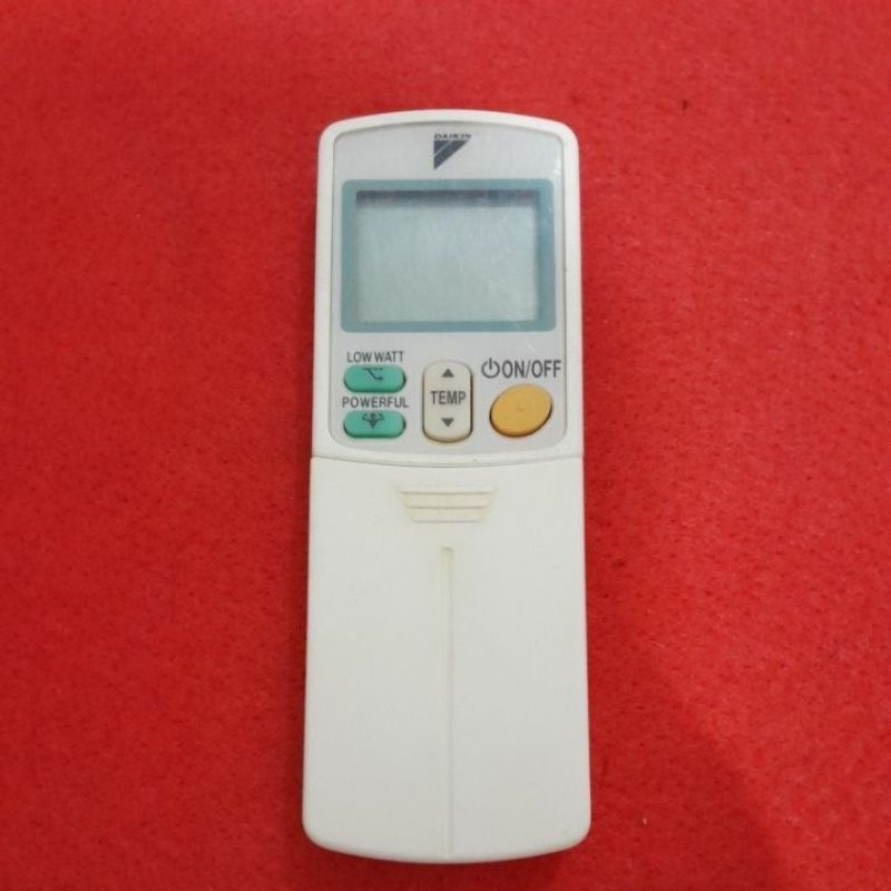 Remote AC DAIKIN LOW WATT Original . ARC433A106 .