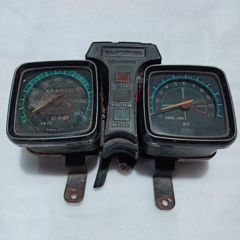 spido spedo speedometer spedometer spidometer odometer gauge motor Suzuki TRS TRZ 118 125 KATANA ori