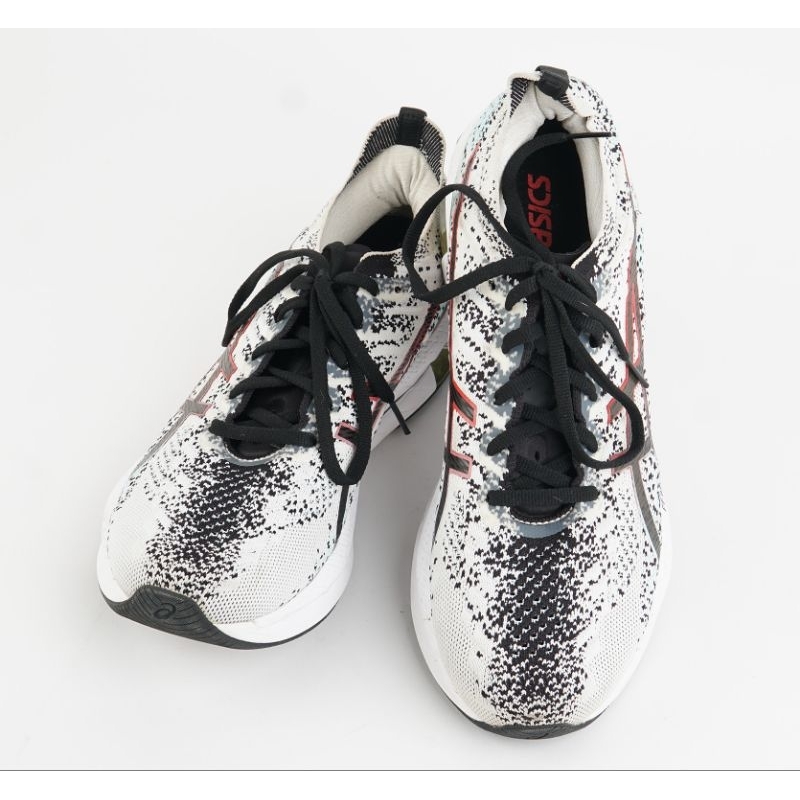 sepatu lari asics kinsei blast bekas