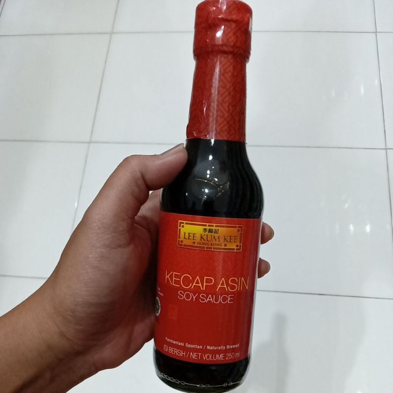 

Mahbubah - Lee Kum Kee 250 ml Kecap Asin Botol