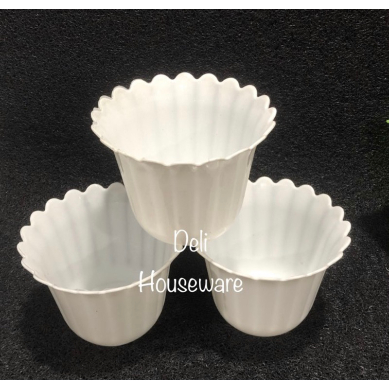 Pot Bunga Putih Plastik / Pot Bunga Kecil Gerigi Tebal Pot Hias
