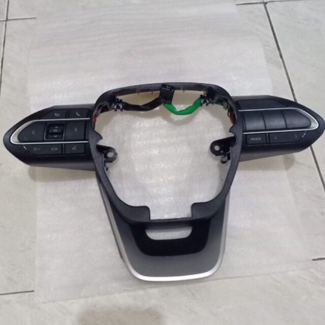tombol  stir Innova zenix tipe G 2022