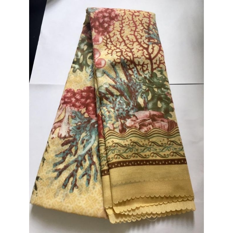 Scarf syari voal bermotif bunga warna kuning