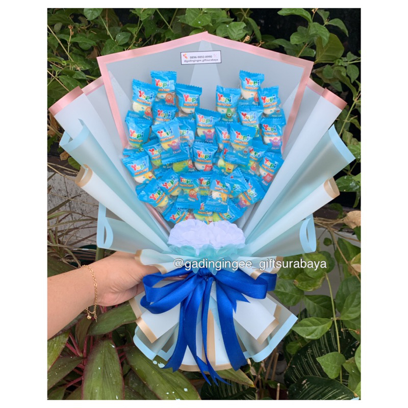 

[READY] Buket Bouquet YUPI Ready Surabaya Sidang Sempro Wisuda Snack Uang