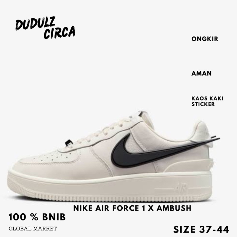 Perfect  kick  /  Like Ori.  Nike air force 1 X ambush White