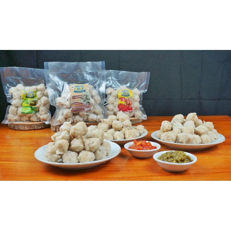

BAKSO IKAN| BAKSO IKAN LELE FROZEN ORIGINAL 250 gram| NO MSG| NO PENGAWET|PACKING BUBBERWRAP ALUMINIUM FOIL