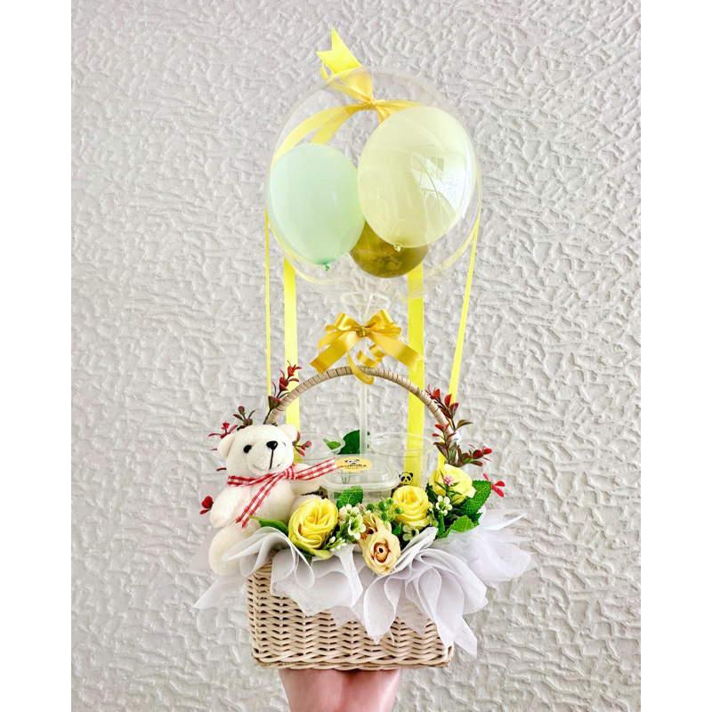 

buket balon - balloon bouquet - box hampers - balon ucapan - balon ultah - balon wisuda - balon box - balon hot air - anniversary wedding - nikahan - ulang tahun - birthday - graduations - opening store - pembukaan toko - engagement - tunangan - valentine