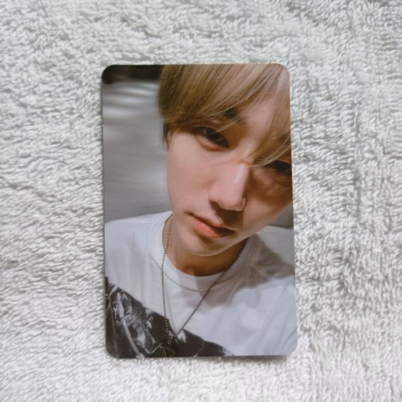 Super Junior Yesung Floral Sense Yizhiyu Benefit Photocard PC