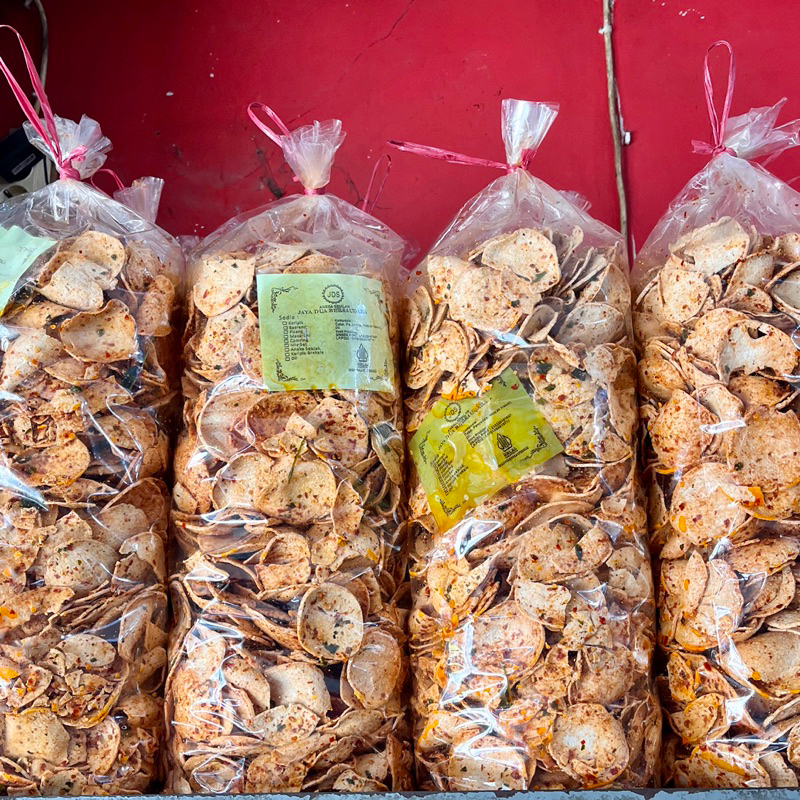 

1 BAL 2KG BASRENG EXTRA PEDAS JDS BULAT ASLI BANDUNG ADA TABURAN DAUN JERUK