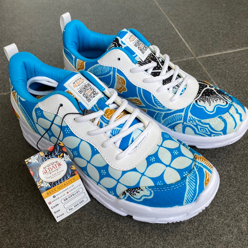 Sepatu batik limited edition sneakers batik solo