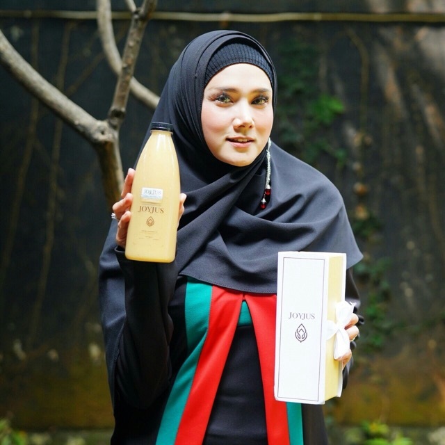 

Joyjus New Exclusive Box Minuman Herbal Kesehatan Bermanfaat Menurunkan Berat Badan BPOM