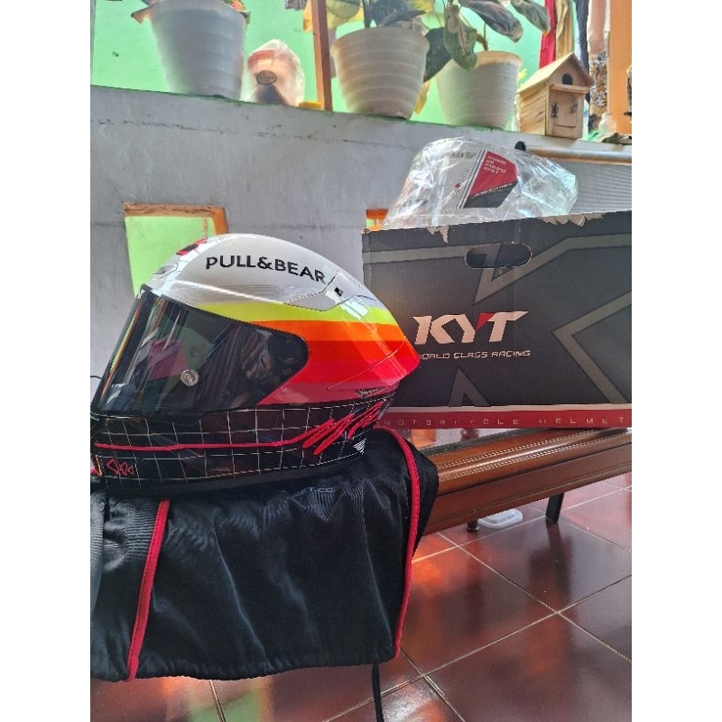 KYT TT COURSE REPAINT SHOEI Z7 ZORK