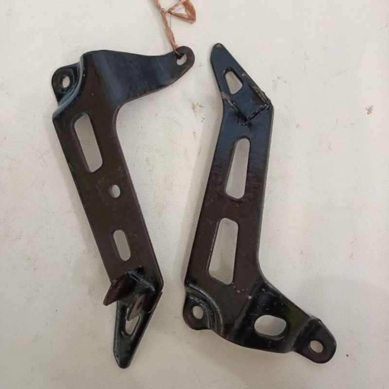 Postep Foostep belakang pijakan Yamaha Fiz r F1z r Alfa Original lepasan motor