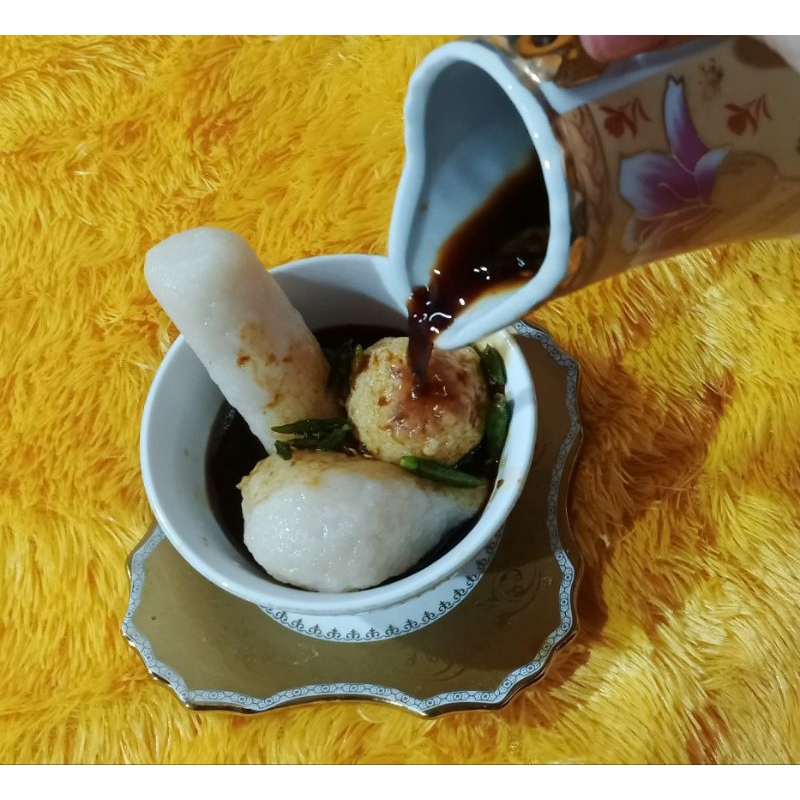 

Pempek Palembang Paket Pempek Mix