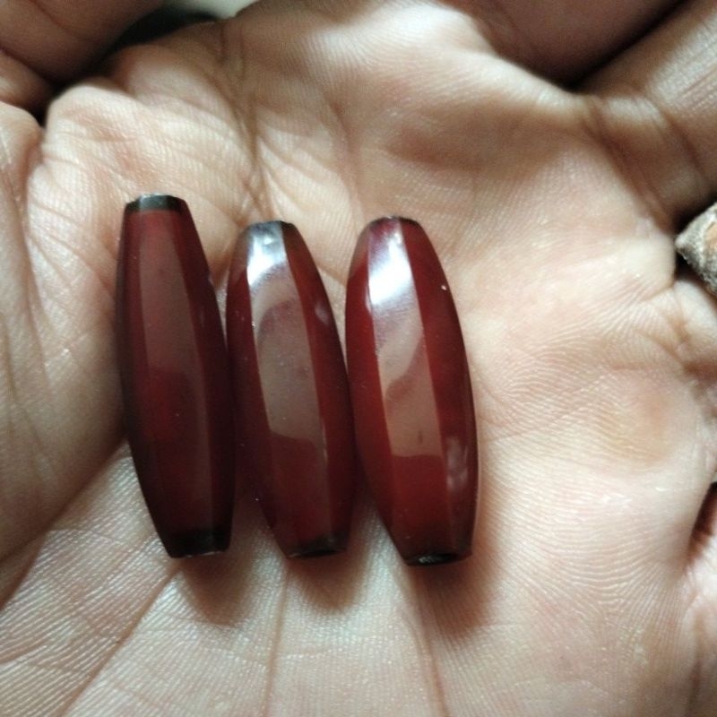 manik lamiang dayak tua