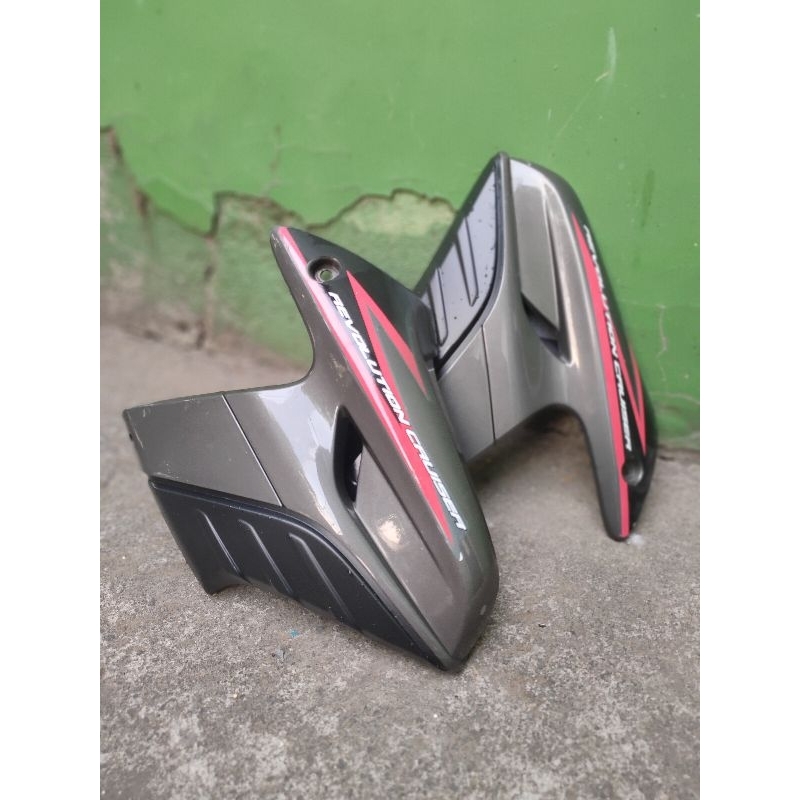 Sayap tangki /sirip tangki Tiger Revo original y