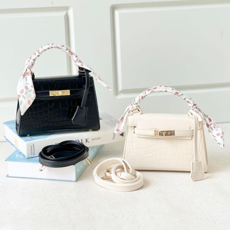 Tas fashion import mini selempang jinjing her croco hitam putih