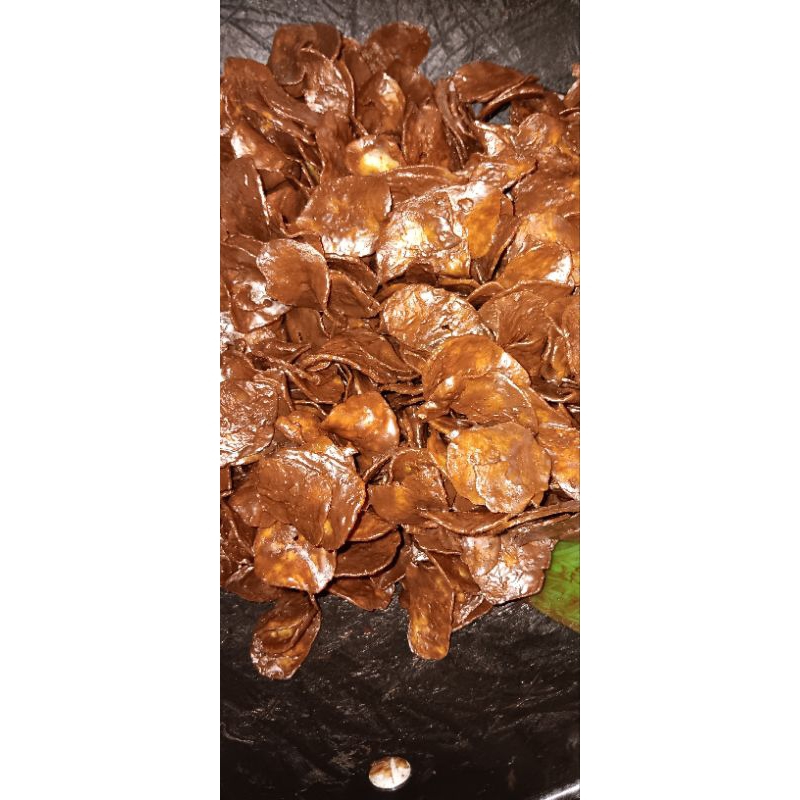 

PISANG KRIPIK LUMERR 1 KG