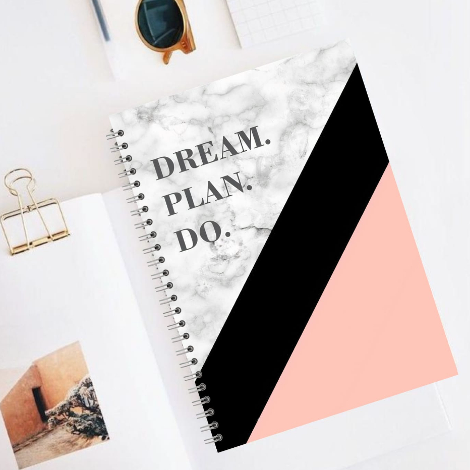 

Terbaru SKETCHBOOK A5 ISI 100 HALAMAN /BUKU SKETSA/ BUKU GAMBAR TEMA COVER 3D & POP ART