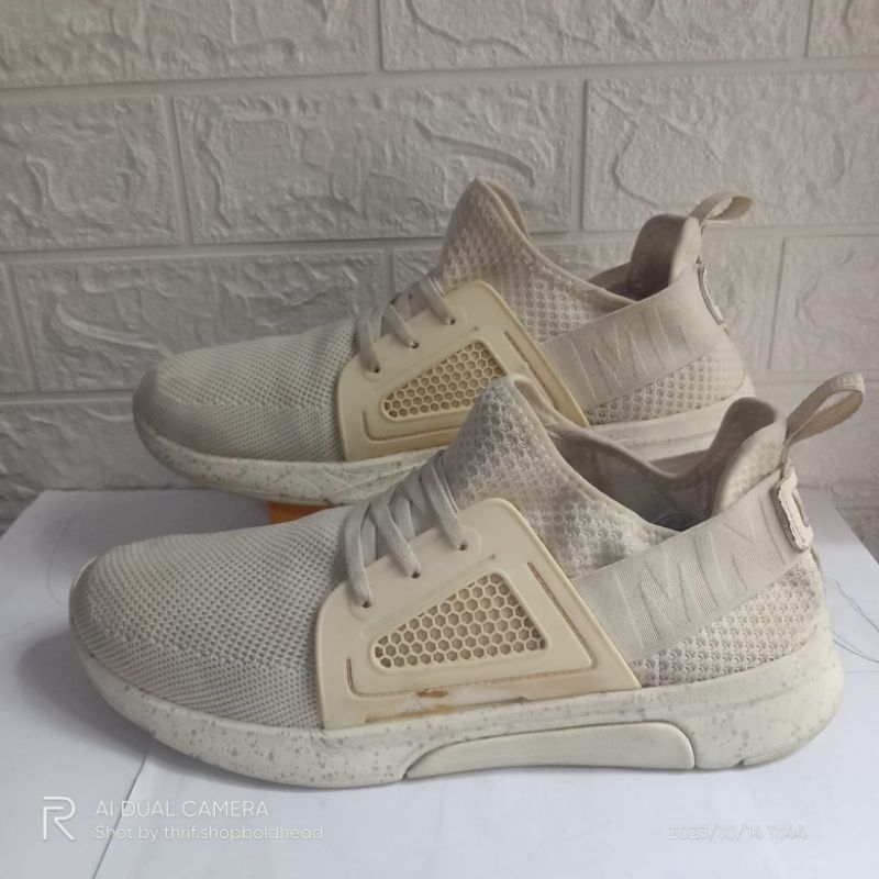 sepatu Mark Nason