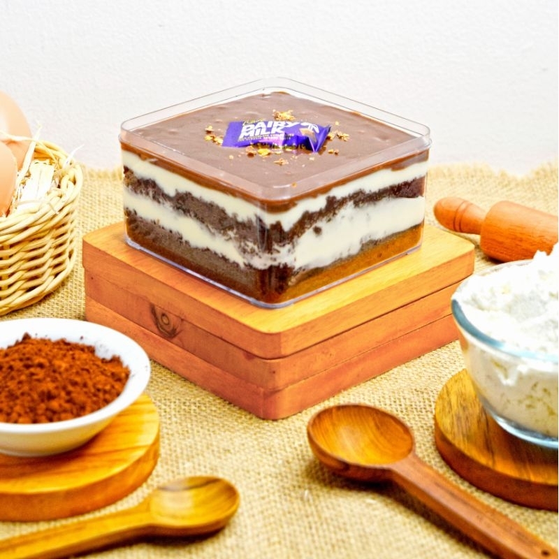 

CADBURY BITES Dessert Box | Cake | Cookies | Pastry | Pudding