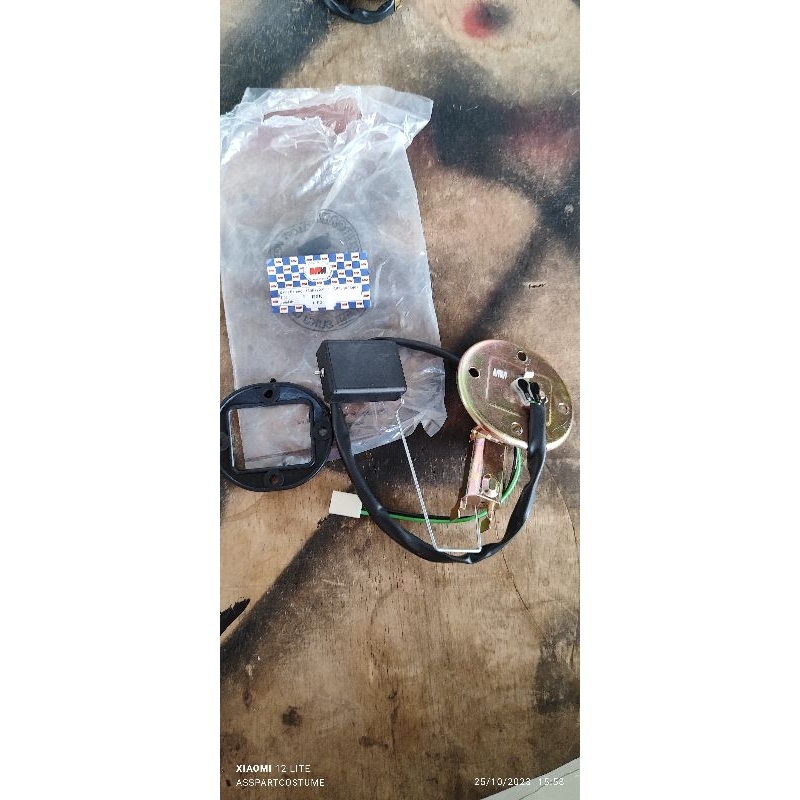 Pelampung TANGKI YAMAHA RX KING-apung apung tangki yamaha rx king -Pelampung tangki Amper bensin Yam