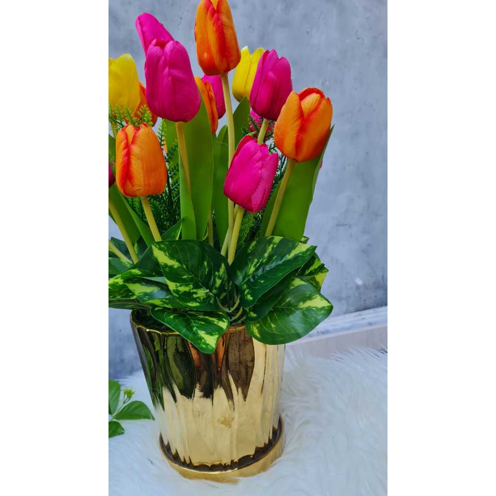 Rangkaian Tulip Artificial di Pot Gold