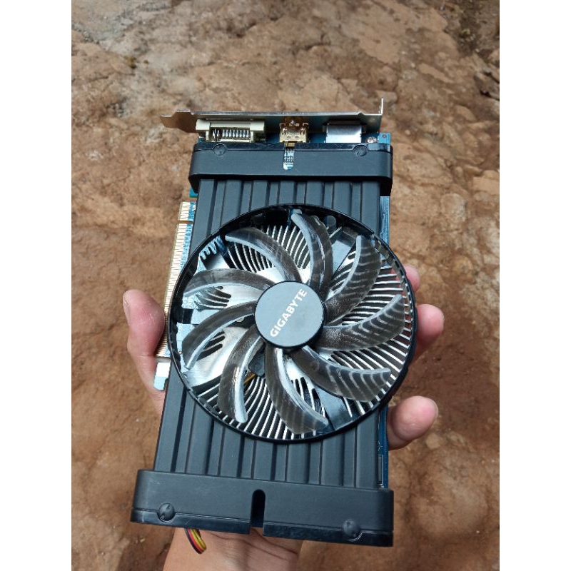 Vga Amd Radeon HD 6770 1gb 128bit DDR5 Gigabyte