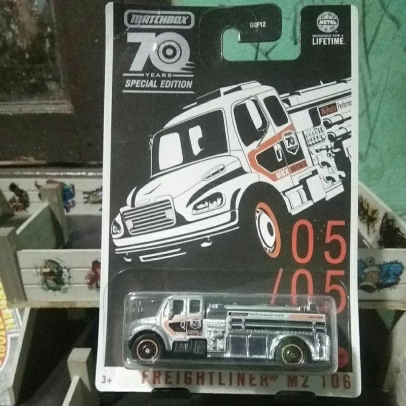 Hot wheels 'FREIGHTLINER"