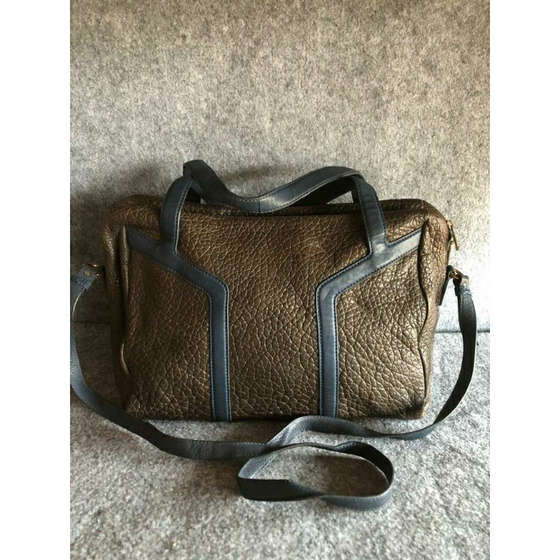 ysl authentic kulit tophandle