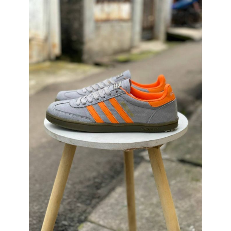 sepatu adidas spezial