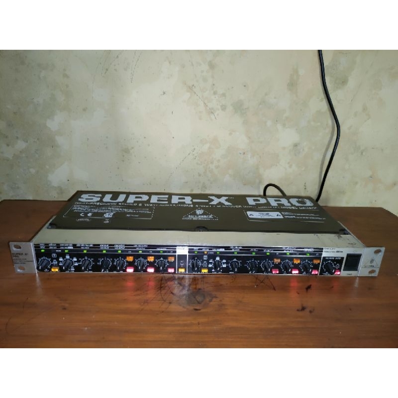 crossover behringer cx3400 ori bekas