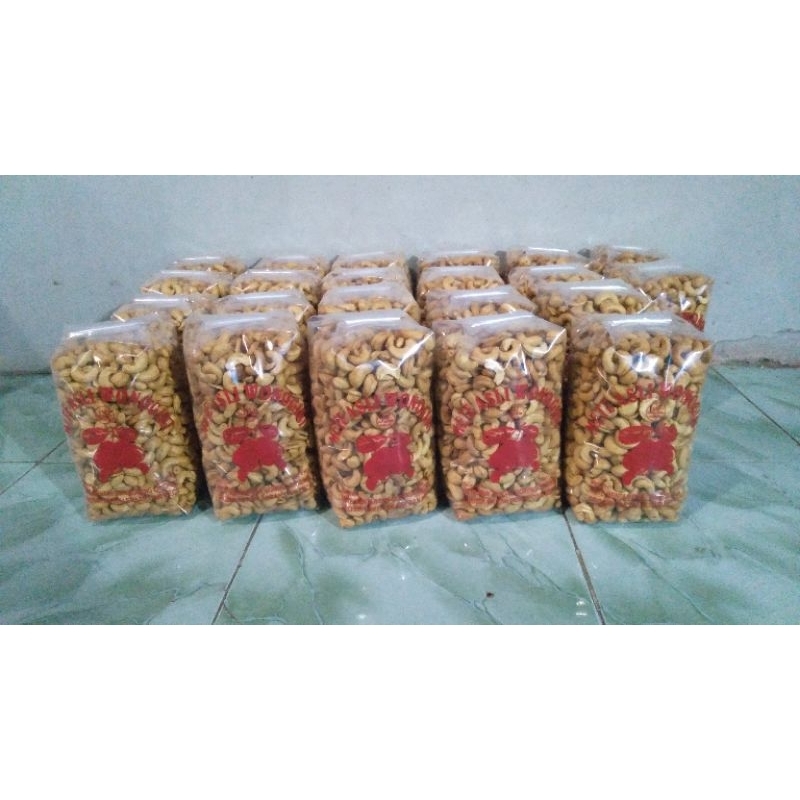 

Kacang Mete 1kg