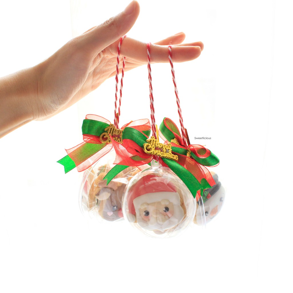 

Christmas Mini Cookies Baubles Ribbon | Kukis Natal - (Min 2 baubles) Christmas Cookies / Xmas Cookies / Sugar Cookies / Kukis Hias / Decorated Cookies