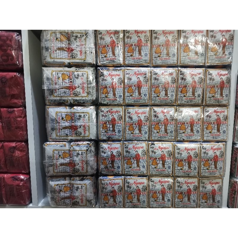 

TEH NYAPU 1 SLOP ISI 10 PCS (10X40 GRAM) TEH TUBRUK NYAPU KHAS ANGKRINGAN SOLO