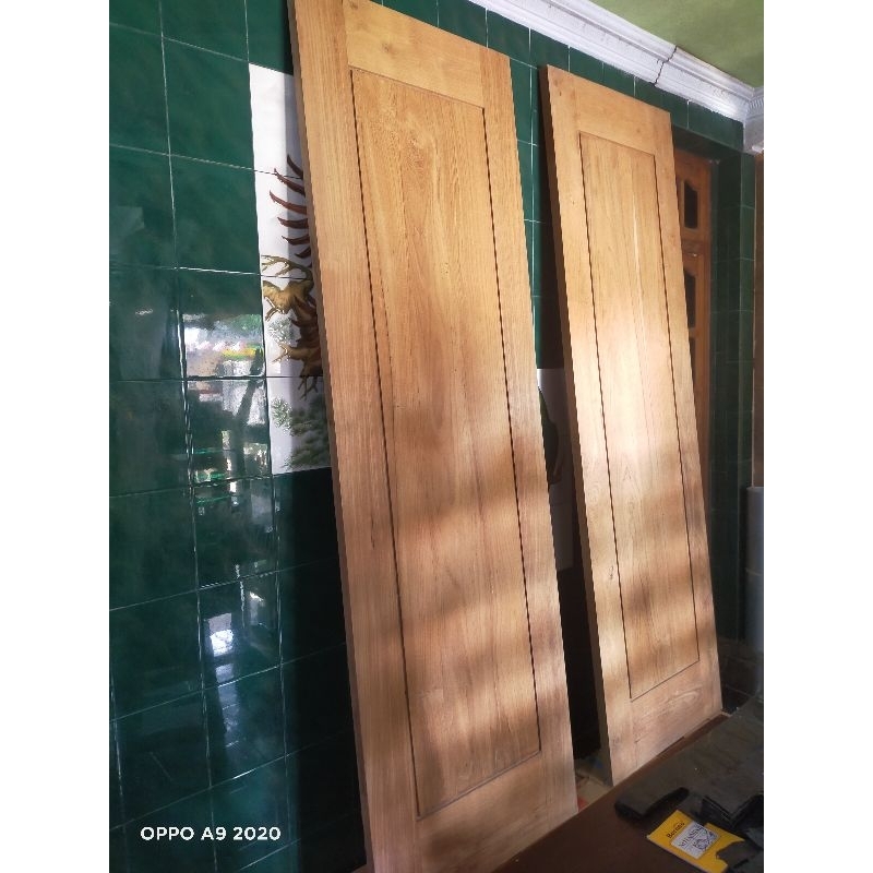 Pintu kayu jati perhutani