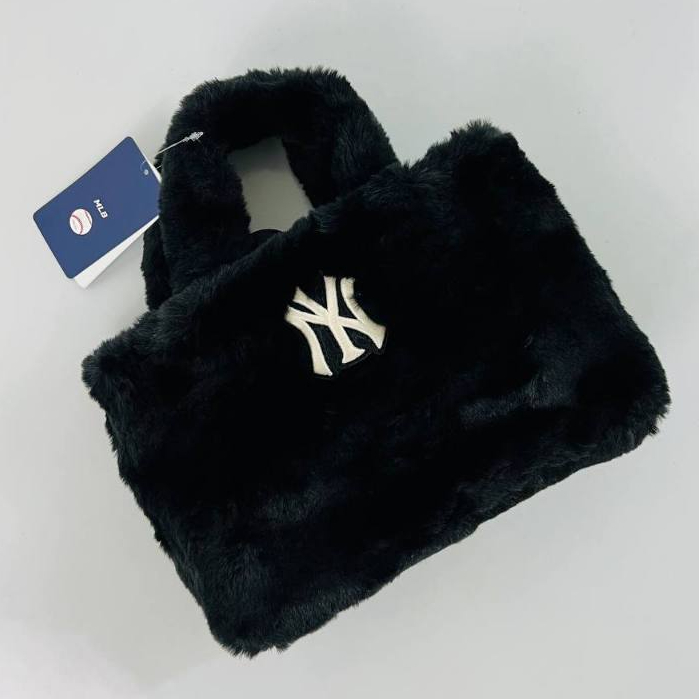 MLB NY Basic Black Fur Small Tote Bag ORIGINAL