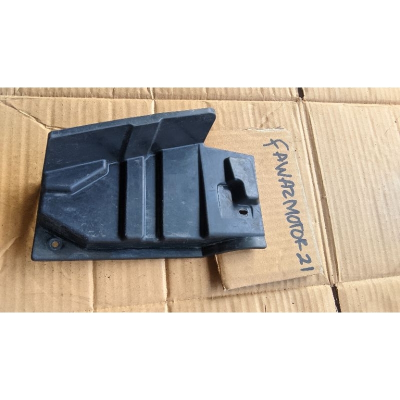 Cover tutup aki motor Yamaha Fino fi CC 125 BJ8 Copotan Original