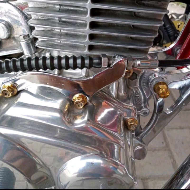 Autosol 15 gram/Pengkilap logam,krom dll