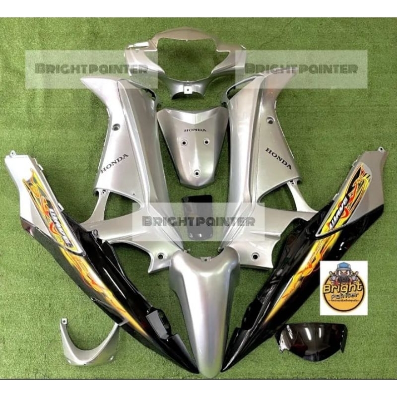 Body Alus Full Cover Supra X 125 warna Silver Hitam Tahun 2005-2006