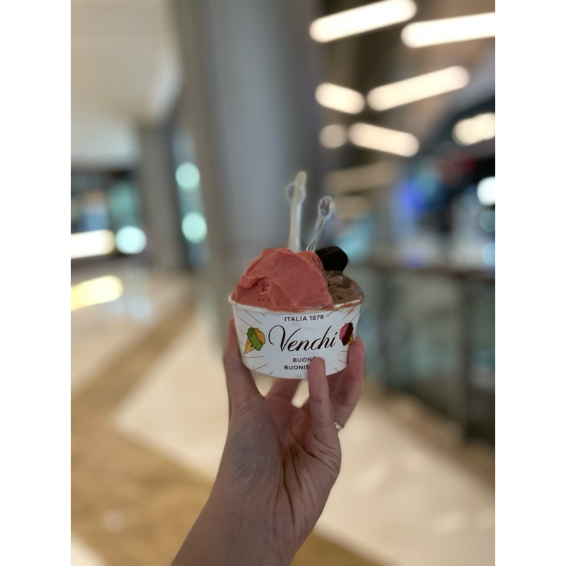 

eyelid eyebag treatment ataupun course