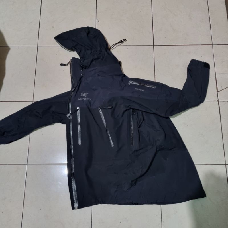 arcteryx theta ar jaket