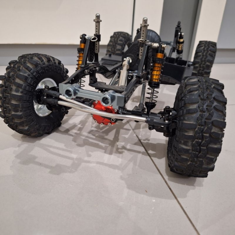 Kit Axial SCX10 II Clone RC Adventure 1/10 Tanpa Body