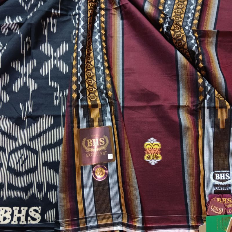 SARUNG BHS EXCELLENT GOLD E52 SGF 7 MERAH HATI