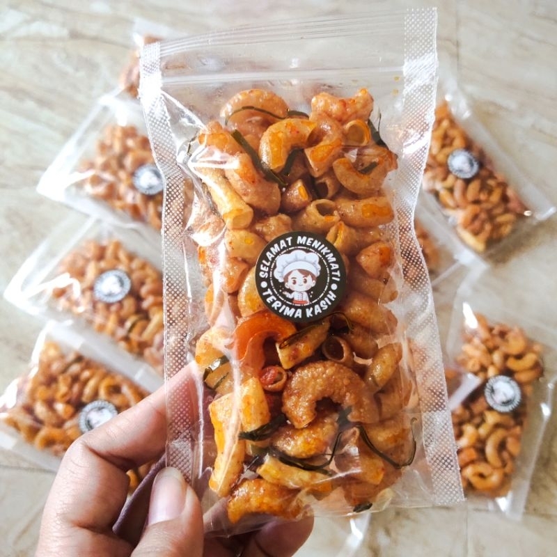 

Makaroni 43gr|Makaroni KriuklMakaroni Daun Jeruk|Snack Makaroni