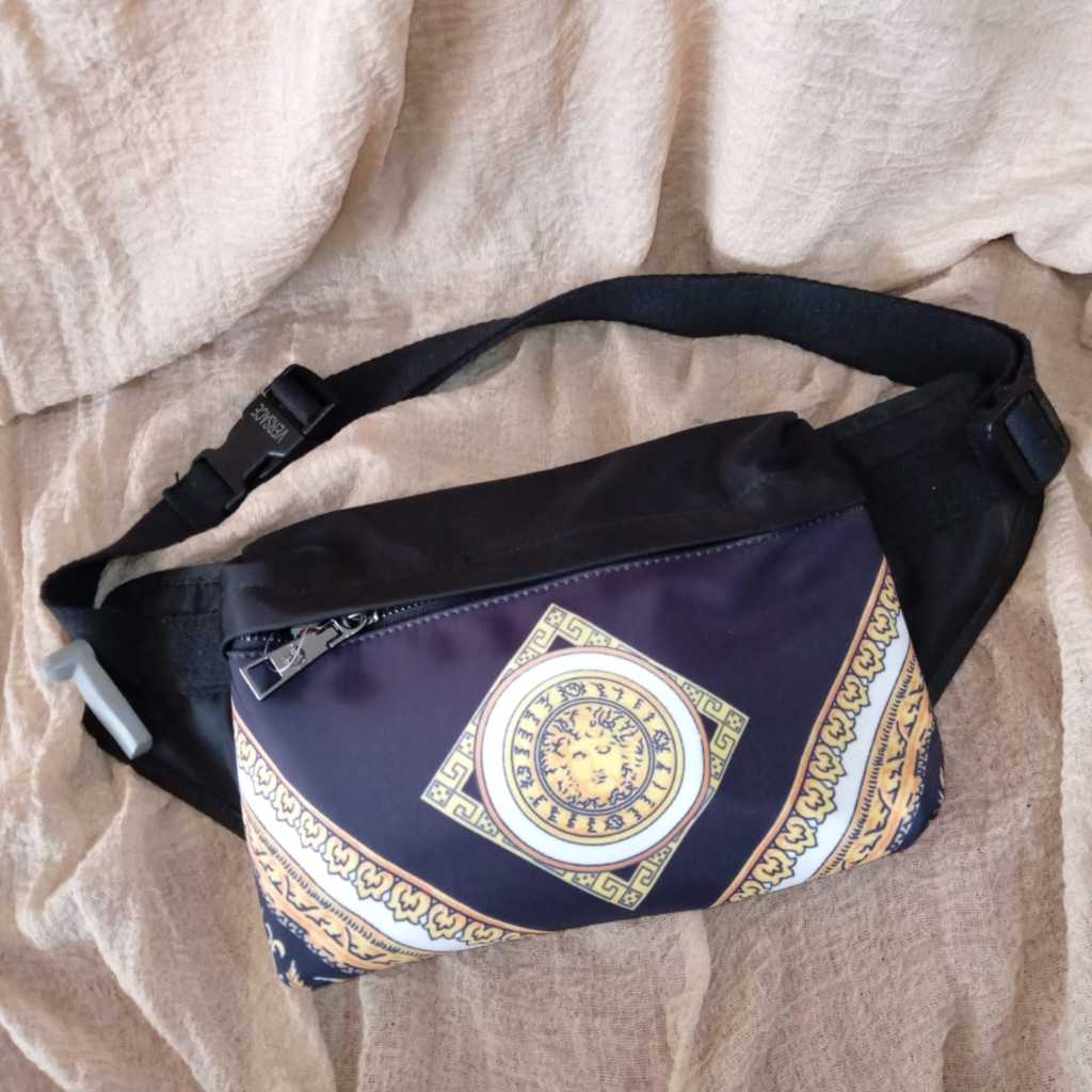 TAS VERSACE