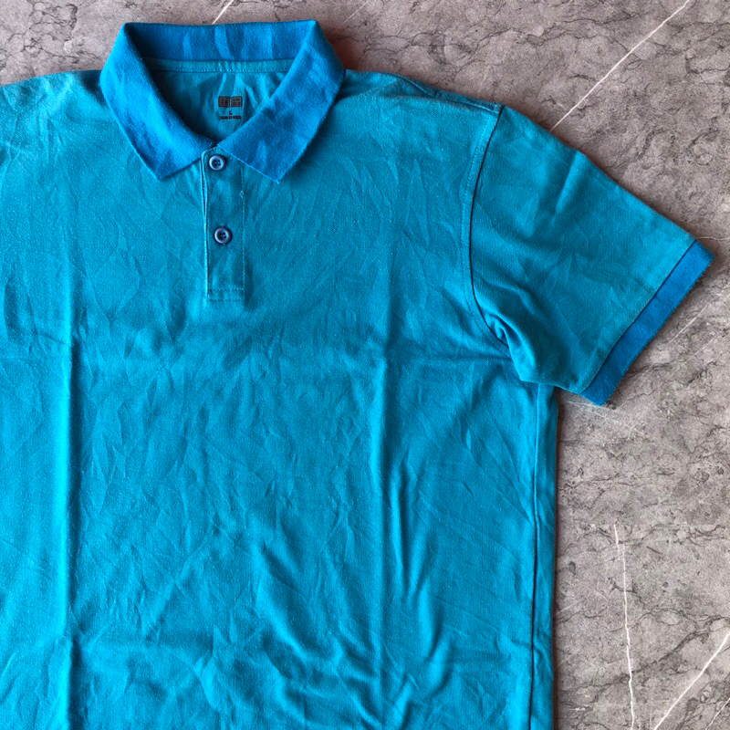 PRELOVED POLO UNIQLO BIRU